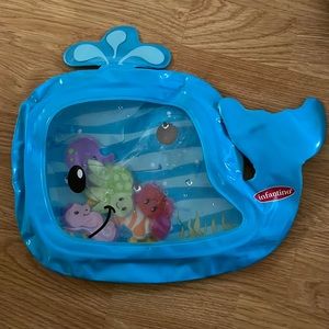 Infantino Pat and Play Water Mat